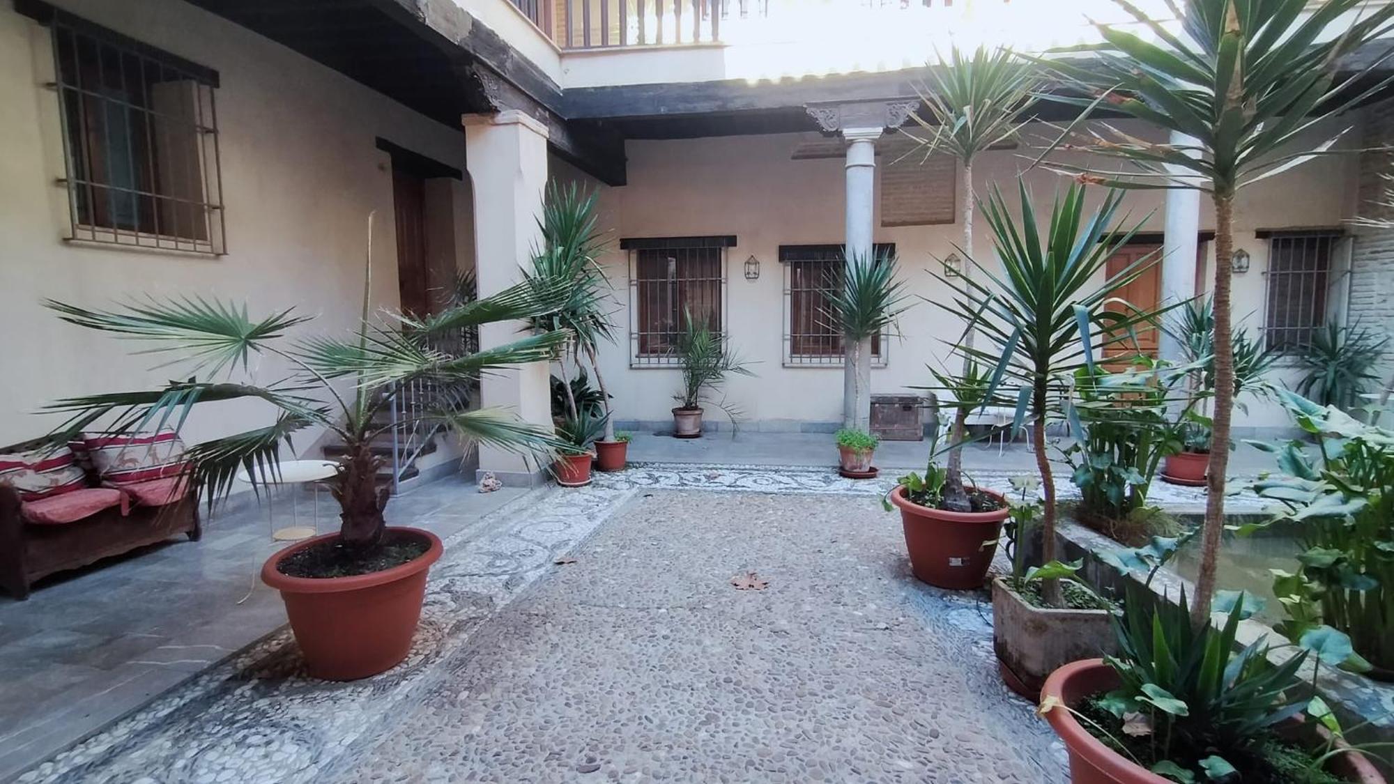 Abadia Suites Granada Exterior photo