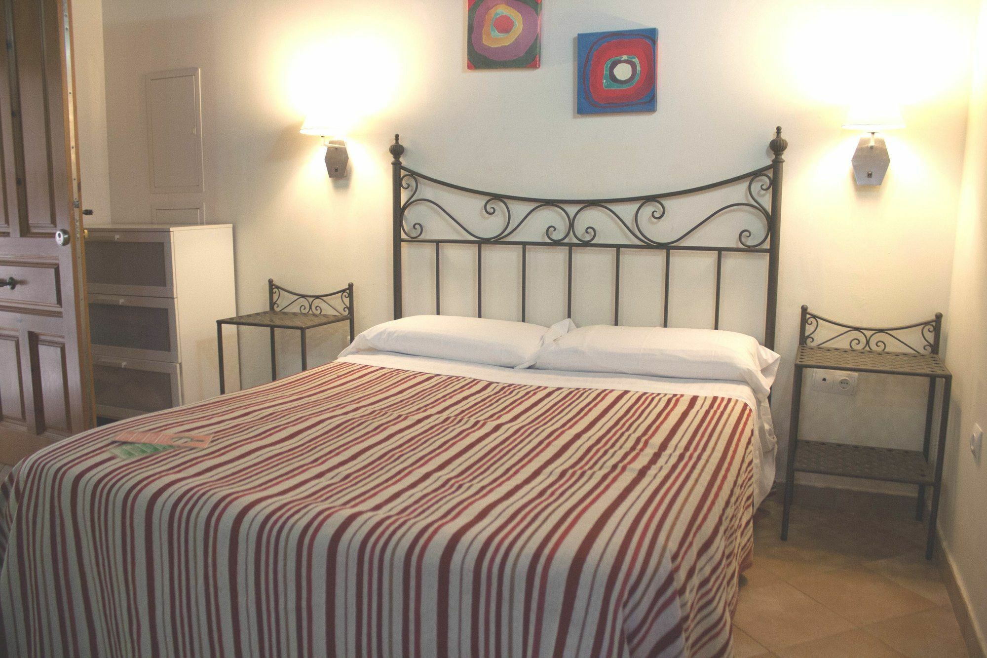 Abadia Suites Granada Exterior photo